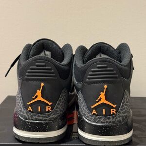 Sold🔥Authentic Air Jordan 3 Retro Night Stadium/Total Orange🔥